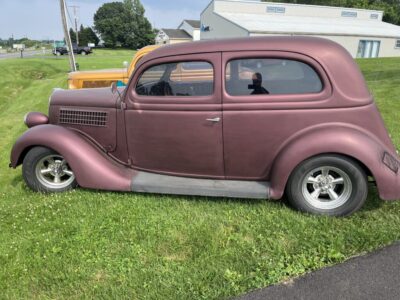 1935 Ford Coupe