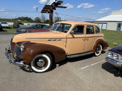 1938 Pontiac Silverstreak